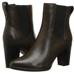 Clark's Kadri Liana Chelsea Boots